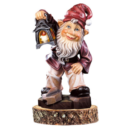 Dwarf with Lantern
